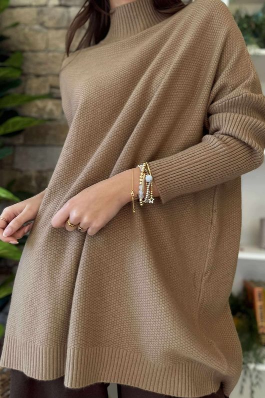 Charli Honeycomb Oversized Turtle Knit Camel